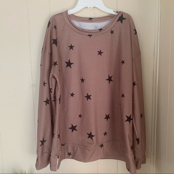 Francesca's Collections Sweaters - Star Sweatshirt